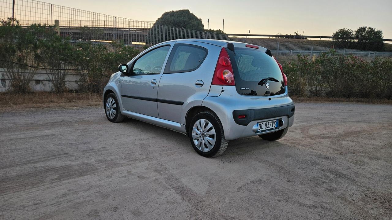 Peugeot 107 1.0 68CV 5p. Sweet Years