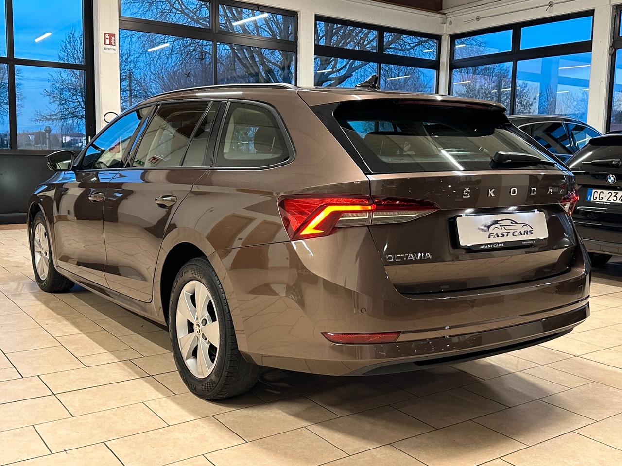 Skoda Octavia WAGON AMBITION 2.0 TDI DSG *CARPLAY*NAVI