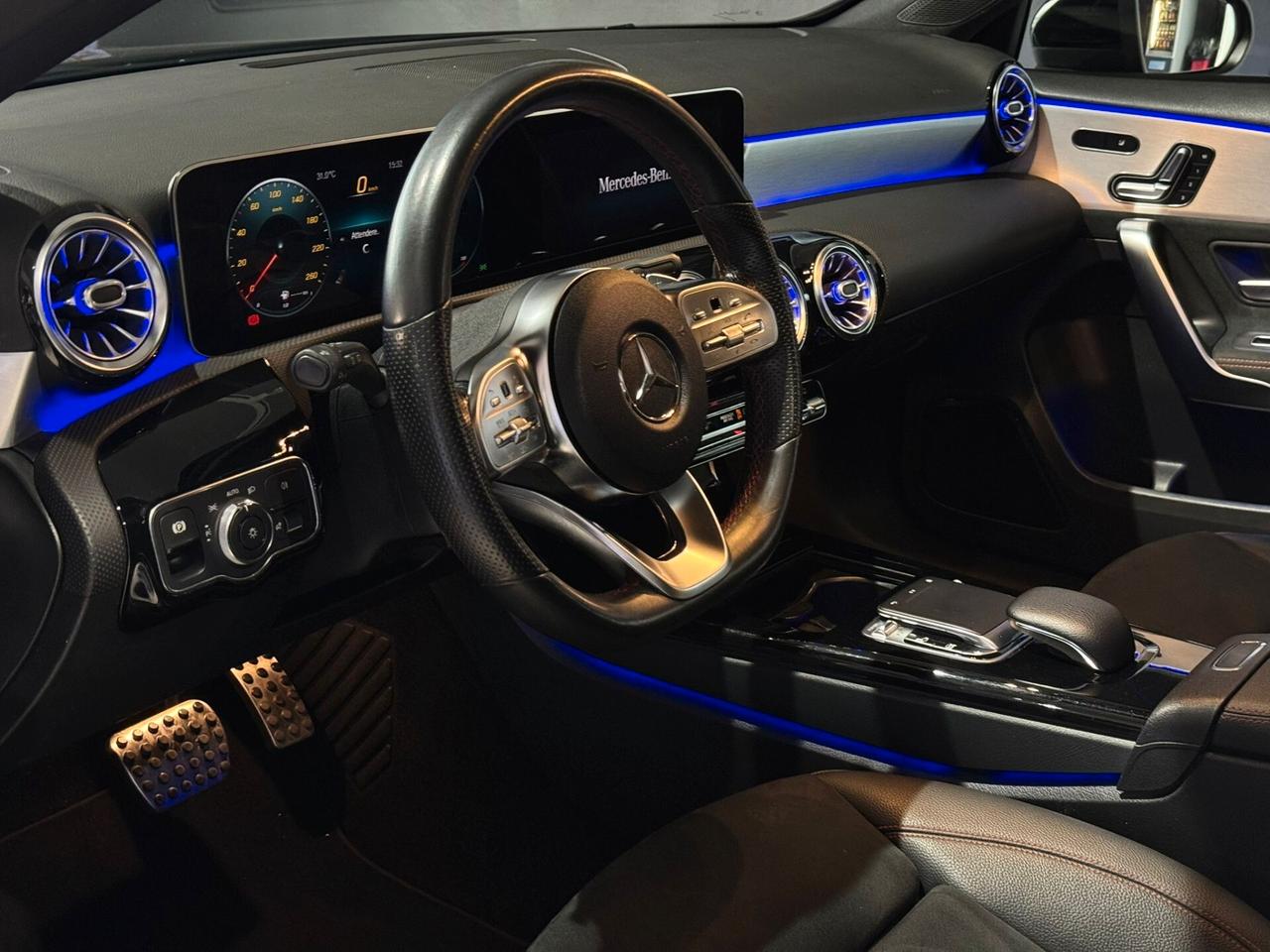Mercedes-benz A 200 d Automatic Premium AMG Luxury