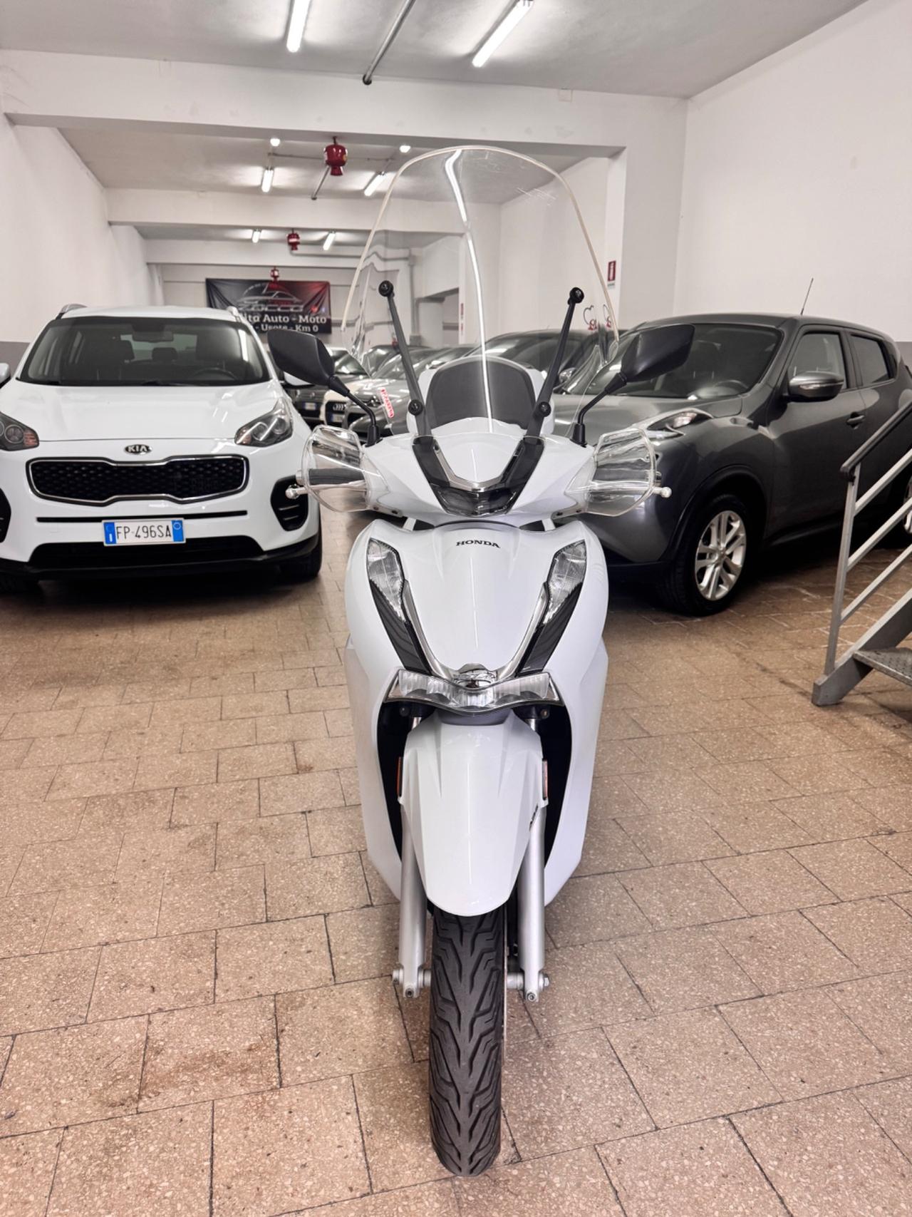Honda SH 350i ABS 10.000 KM - 10/2022