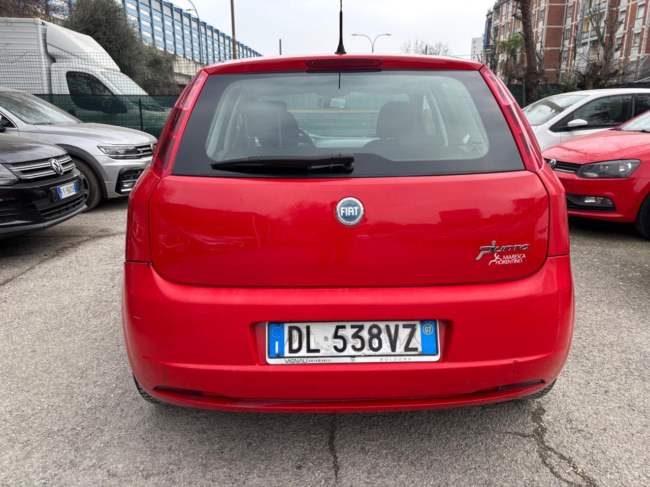 Fiat Grande Punto 1.2 5 porte Dynamic OK NEOPATENTATI