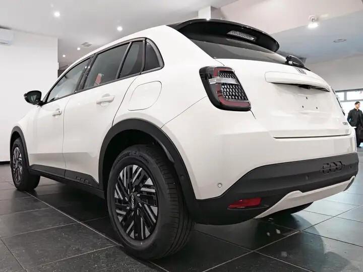 Fiat 600 Hybrid 100 CV DCT MHEV