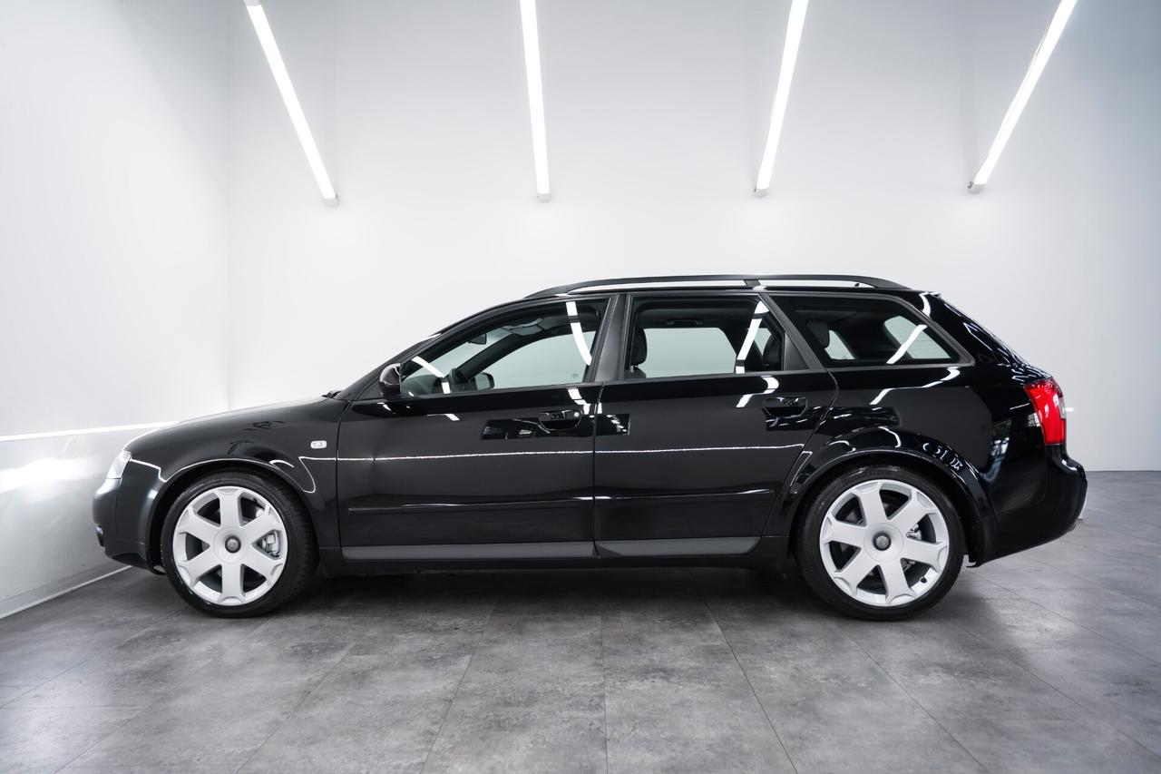 Audi S4 MANUALE
