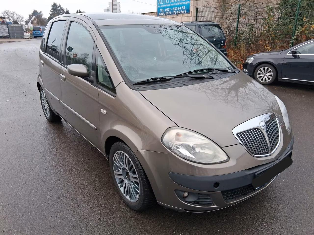 Lancia MUSA 1.3 Multijet 16V Oro ok neo patentati, unico proprietario