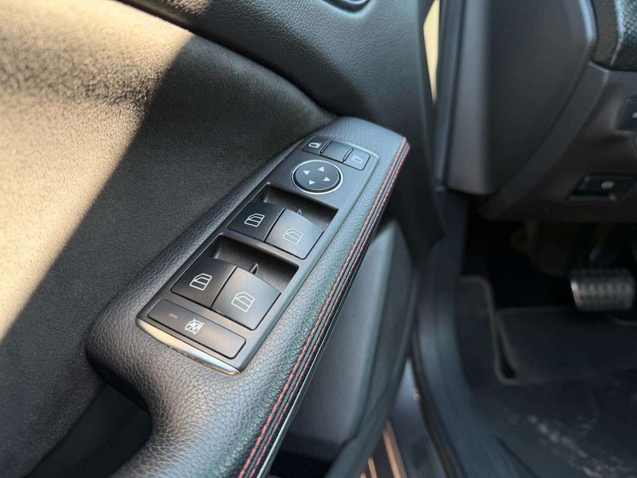 Mercedes-benz A 250 BlueEFFICIENCY Premium