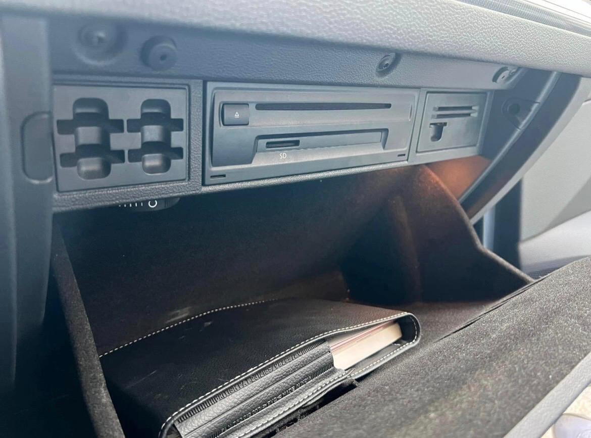 Volkswagen Golf 2.0 TDI DSG 5p. Highline BlueMotion Technology