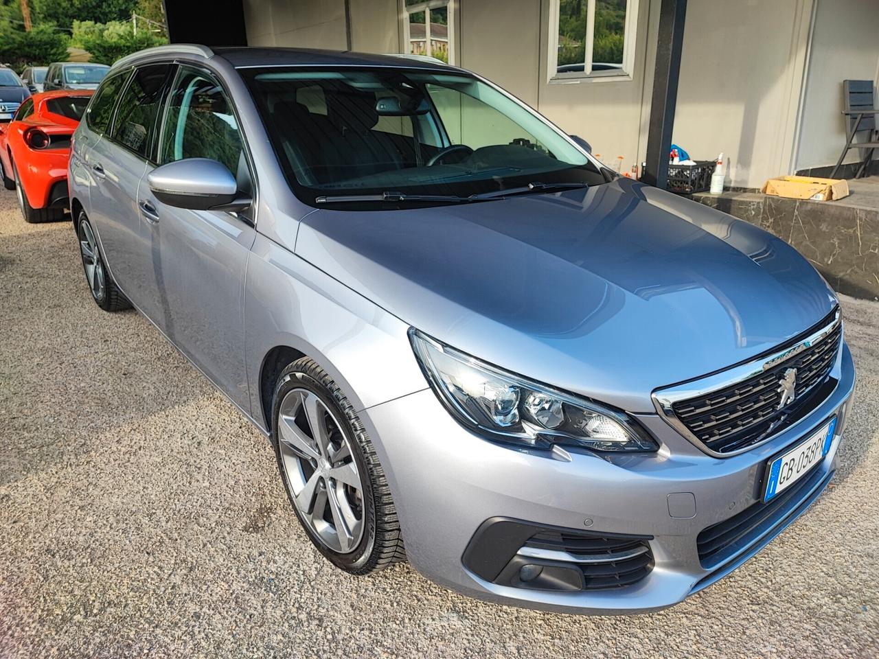 Peugeot 308 BlueHDi 130 S&S SW Business