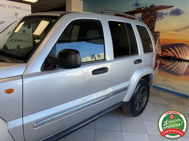 JEEP Cherokee 2.8 CRD Autom. Limited *GANCIO TRAINO