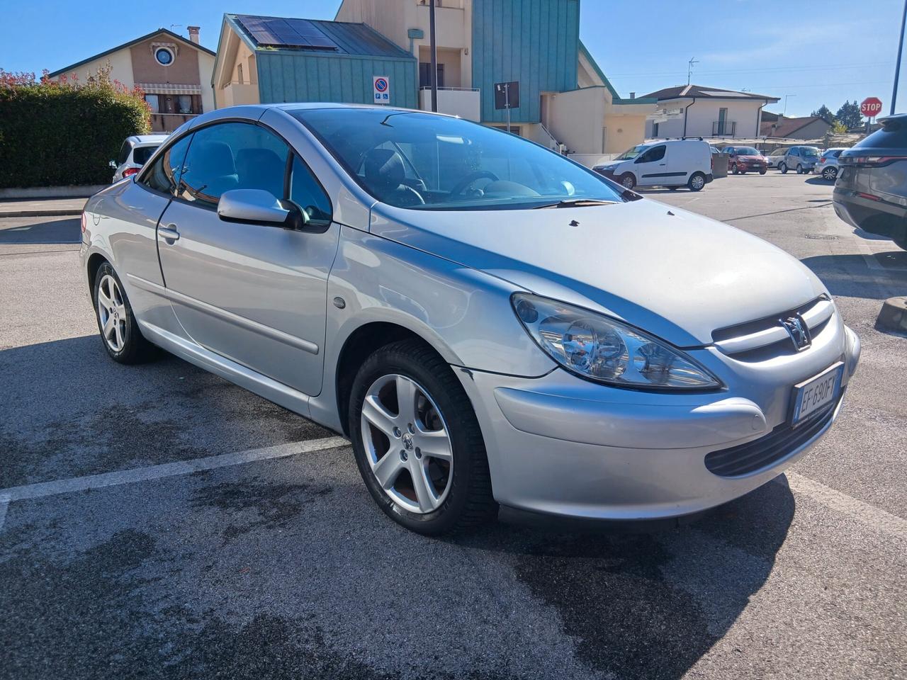 Peugeot 307 1.6 16V CC full optional + GPL valido sino al 2029