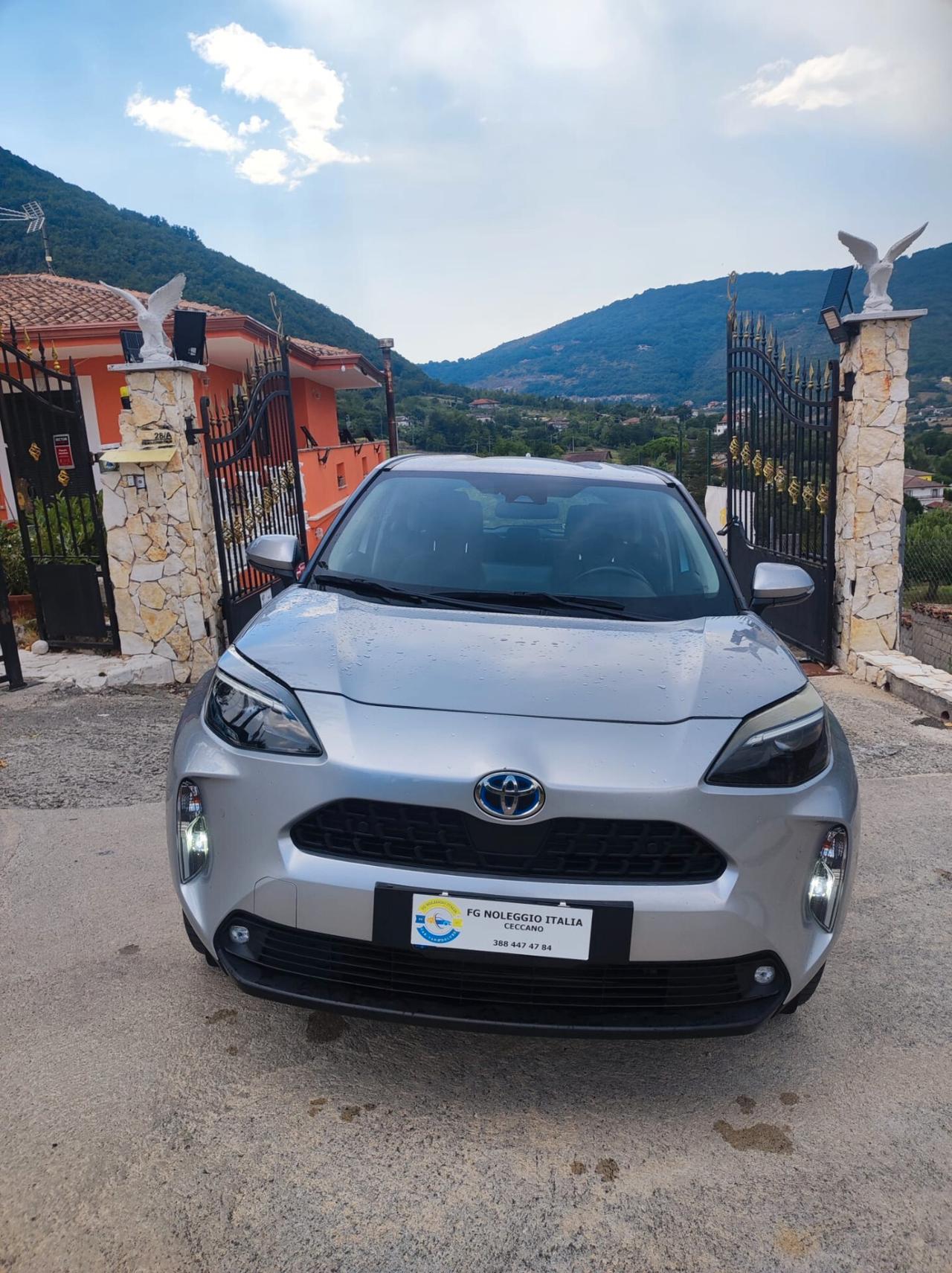 TOYOTA YARIS CROSS Full Hybrid Business senza busta paga