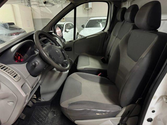 RENAULT Trafic T29 2.0 dCi/115 PC-TA Furgone DPF
