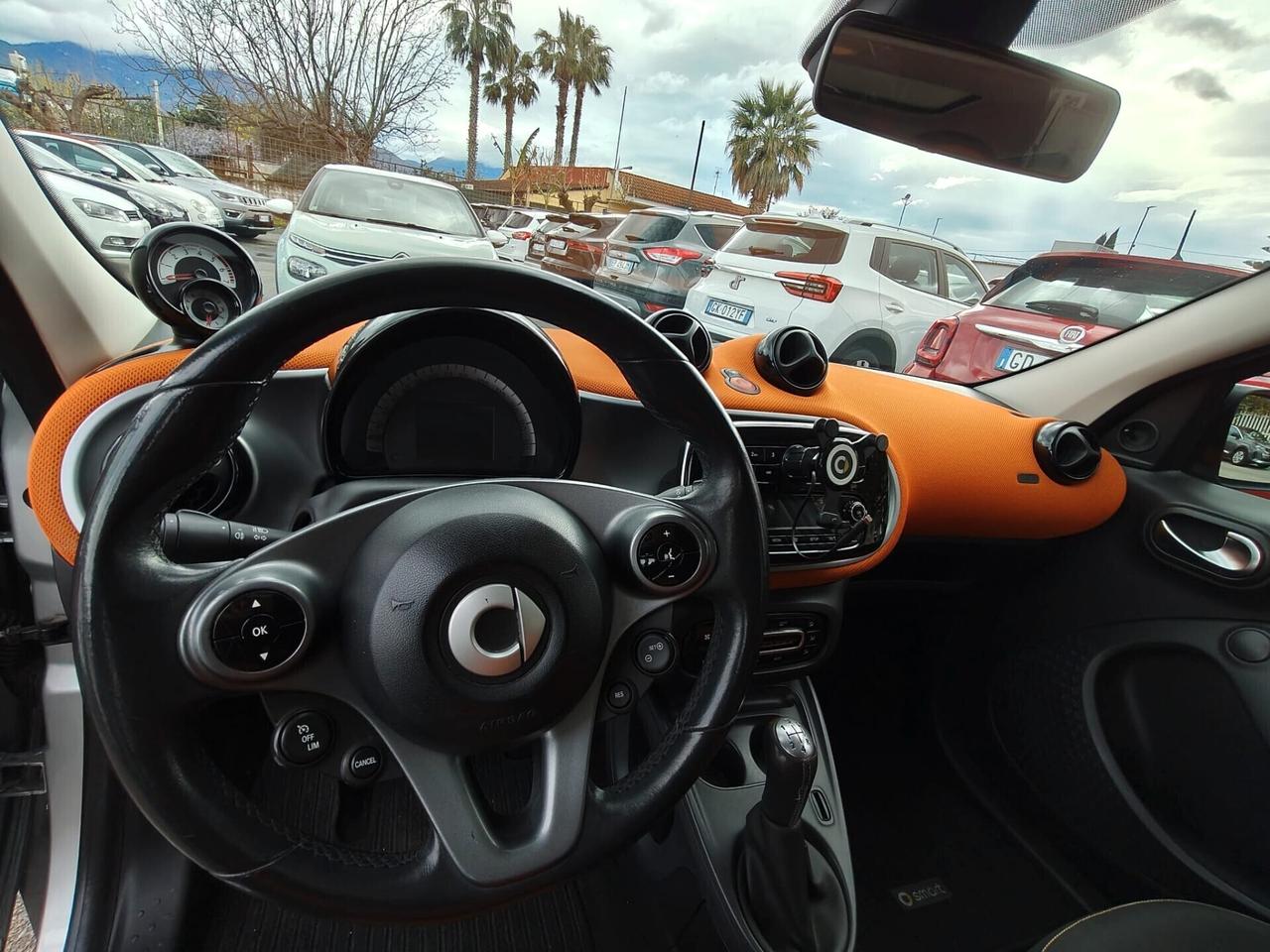 Smart Forfour Bi-Color Tetto SUPERFASHION 70 1.0 Youngster