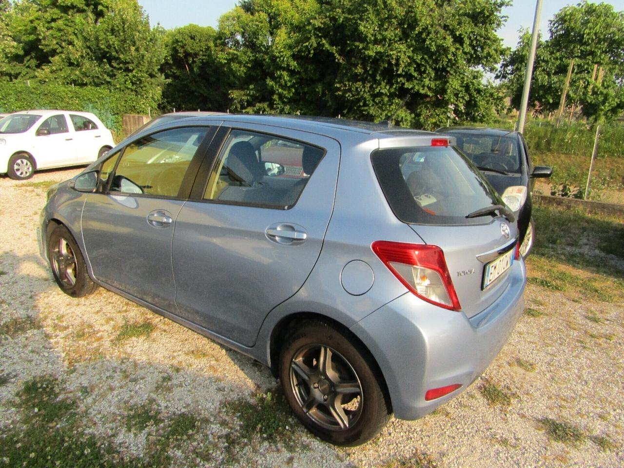 Toyota Yaris 1.3 5 p. Tagliandi ufficiali