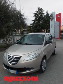 Lancia Ypsilon 1.2 69 CV 5 porte Gold