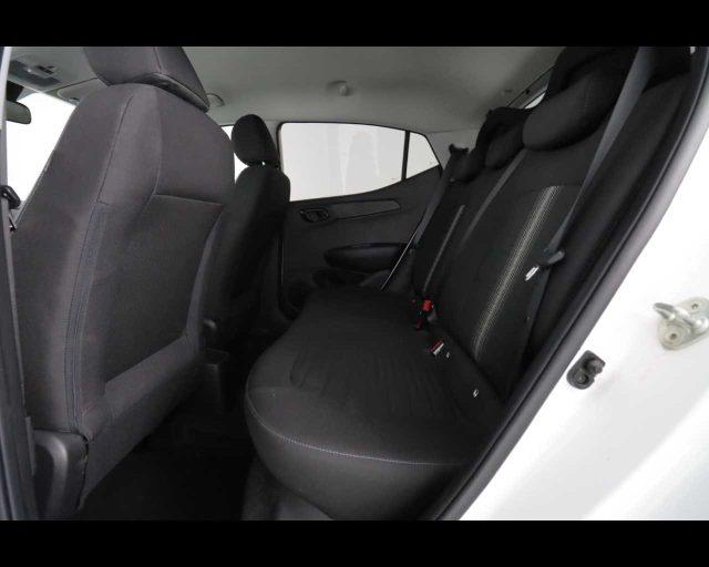 HYUNDAI i10 1.0 MPI AT Tech