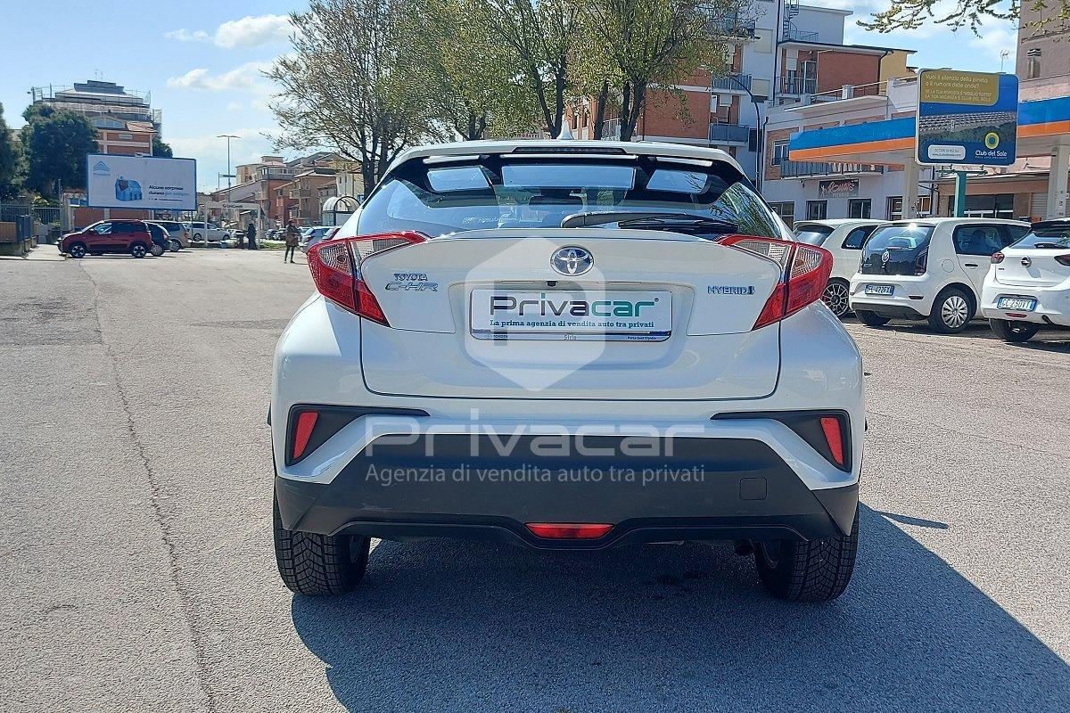 TOYOTA C-HR 1.8 Hybrid E-CVT Active