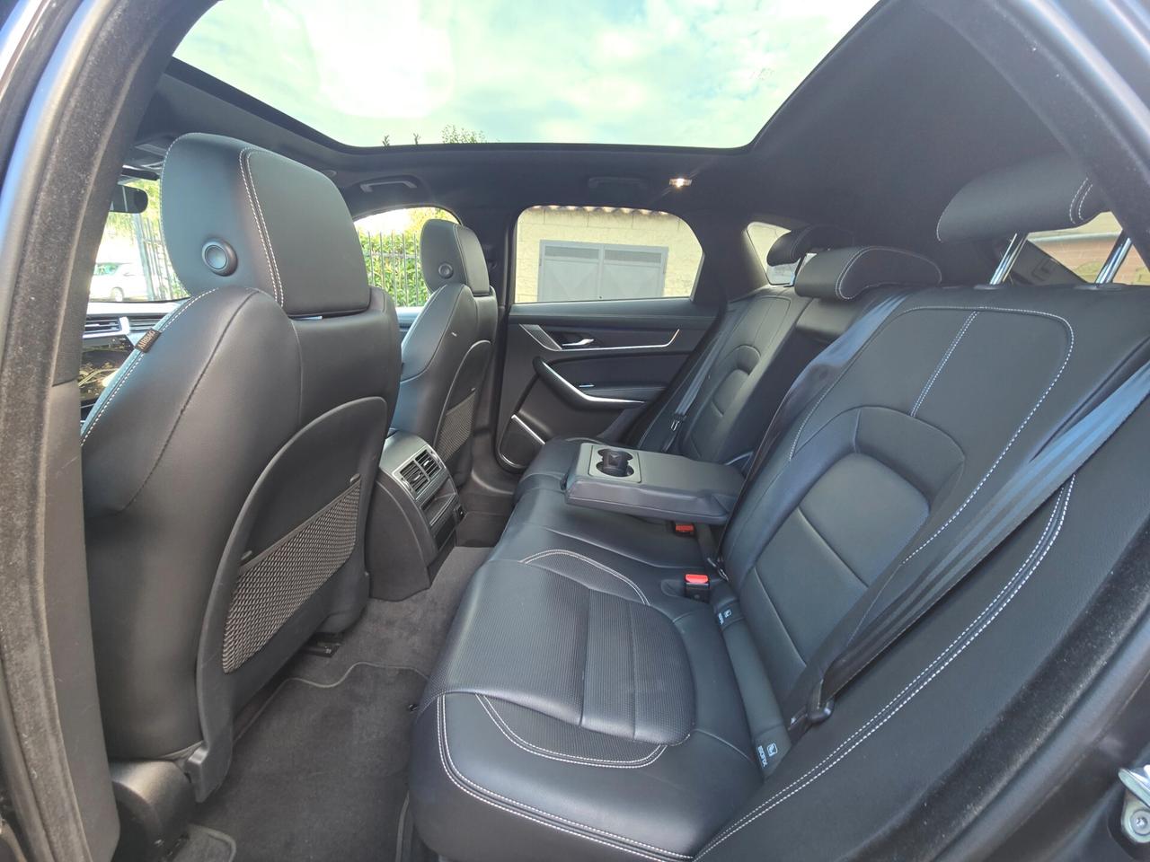 Jaguar F-Pace 2.0d 204cv AWD R-Dynamic HSE i4 Mhev