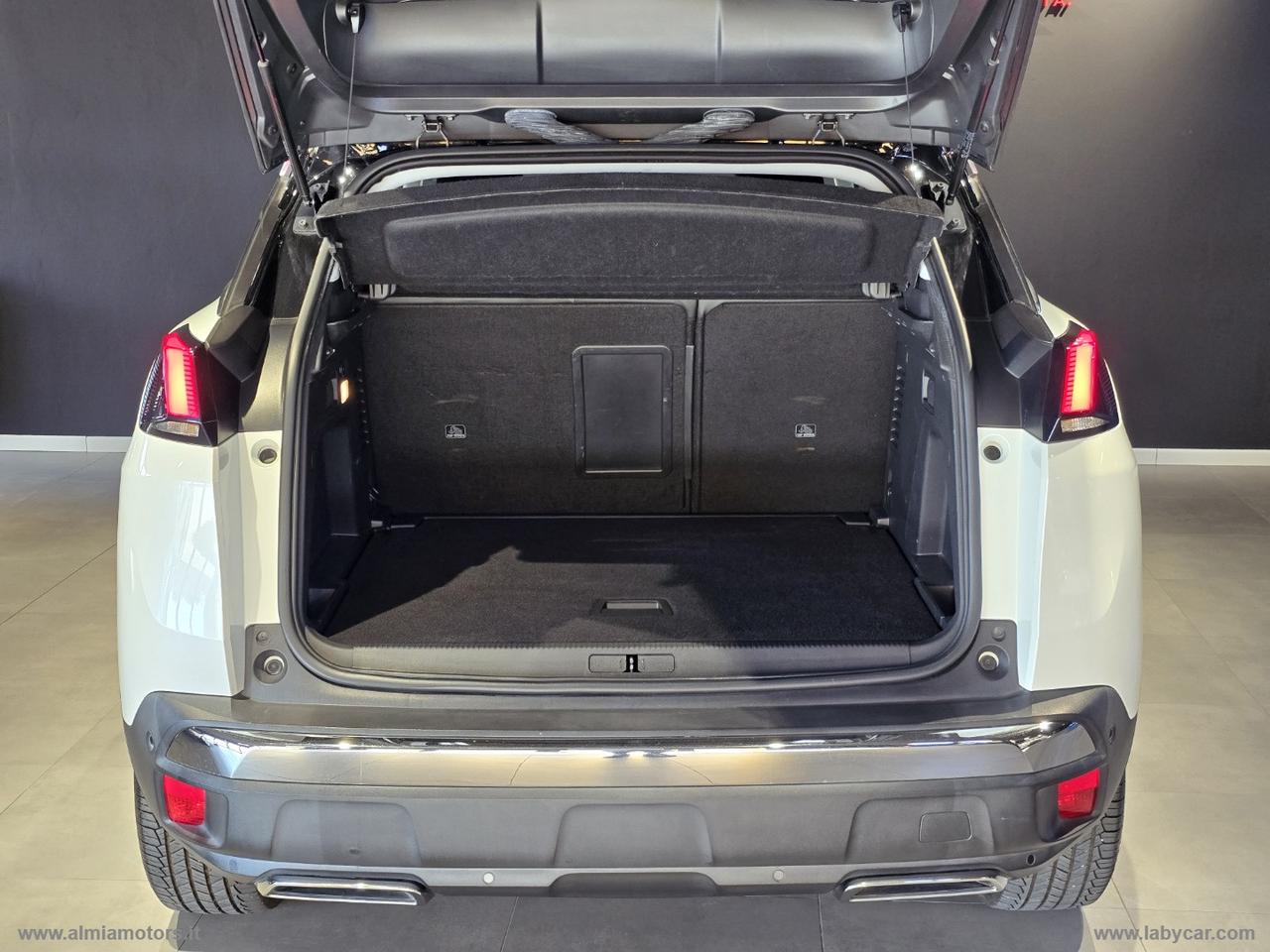 PEUGEOT 3008 BlueHDi 130 S&S Allure