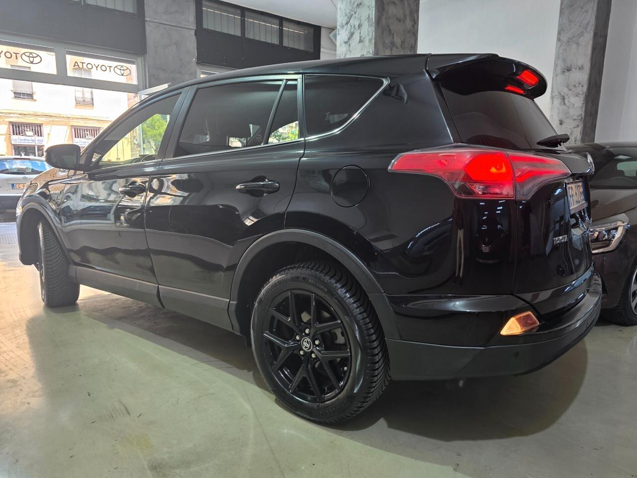 TOYOTA Rav4 2.5 Hybrid 155cv 2WD LOUNGE 2018