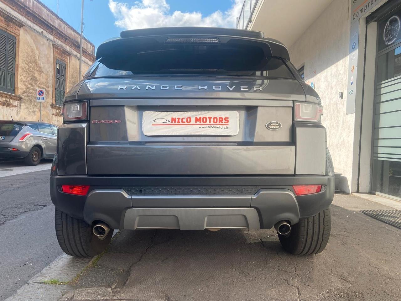 Land Rover Range Evoque 2.0 TD4 150 CV 5p. SE