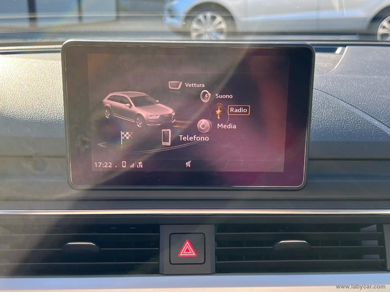 AUDI A4 40 TDI quattro S tronic Business Adv.