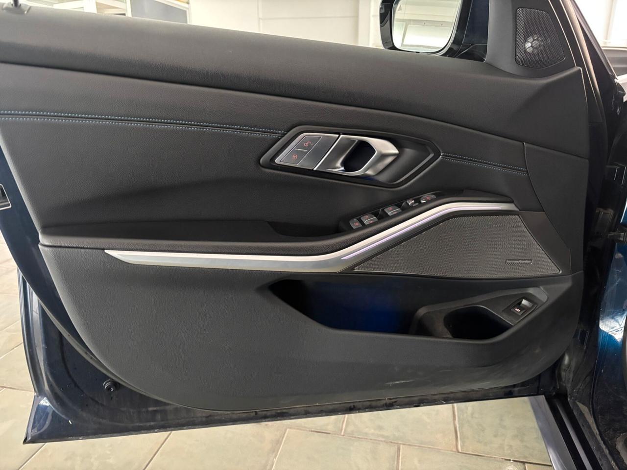 Bmw 320 320d xDrive Touring Msport