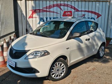 Lancia Ypsilon 1.2 GPL Ecochic Elefantino Blu 5P