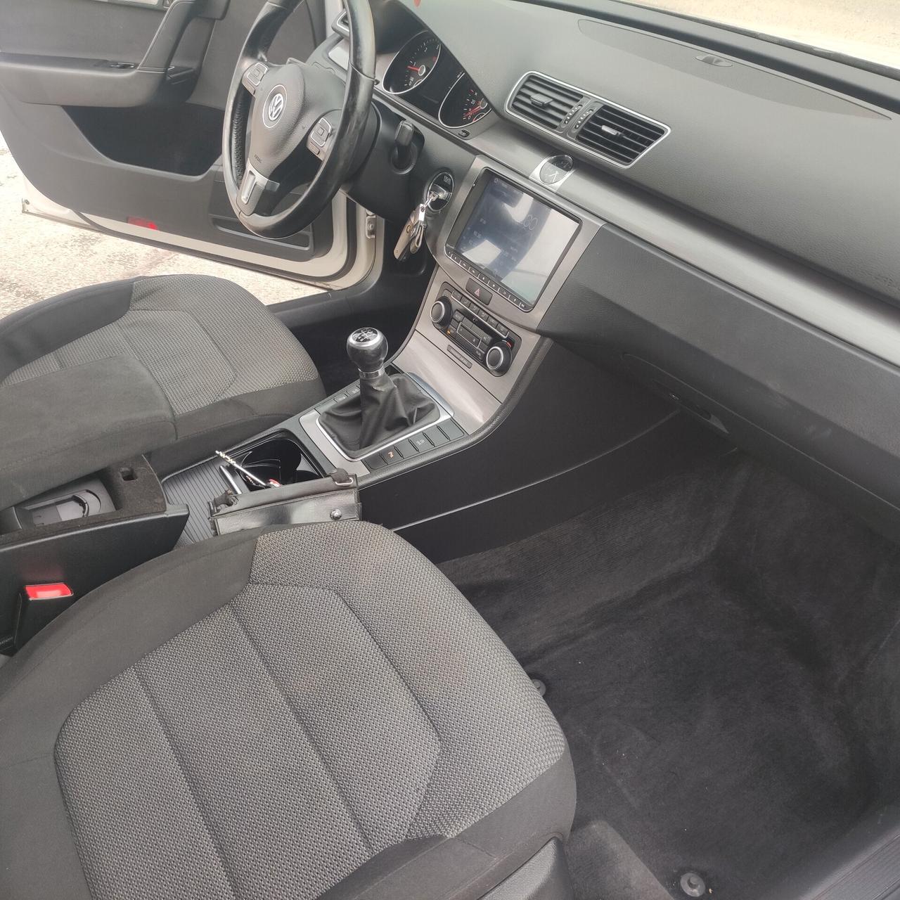 Volkswagen Passat 1.6 TDI Comfortline BlueM. Tech.