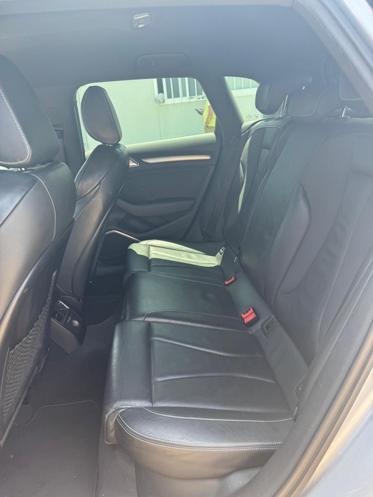 Audi A3 S3 Sedan 2.0 TFSI quattro S tronic