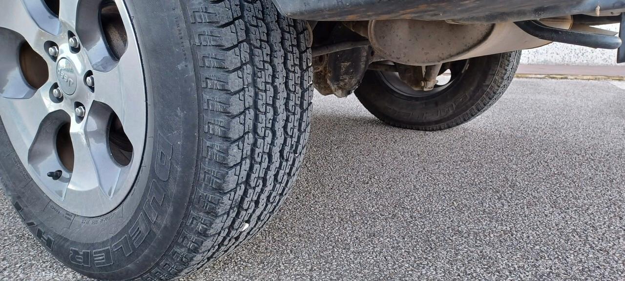 Jeep Wrangler 2.8 CRD DPF Sahara Auto