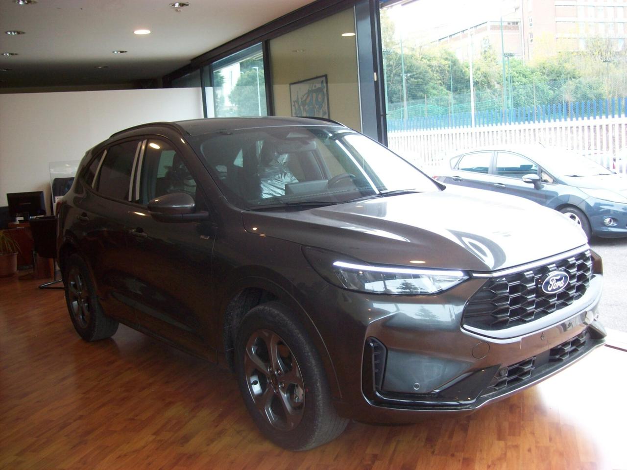 Ford Kuga 2.5 Plug In Hybrid 243 CV CVT 2WD ST-Line