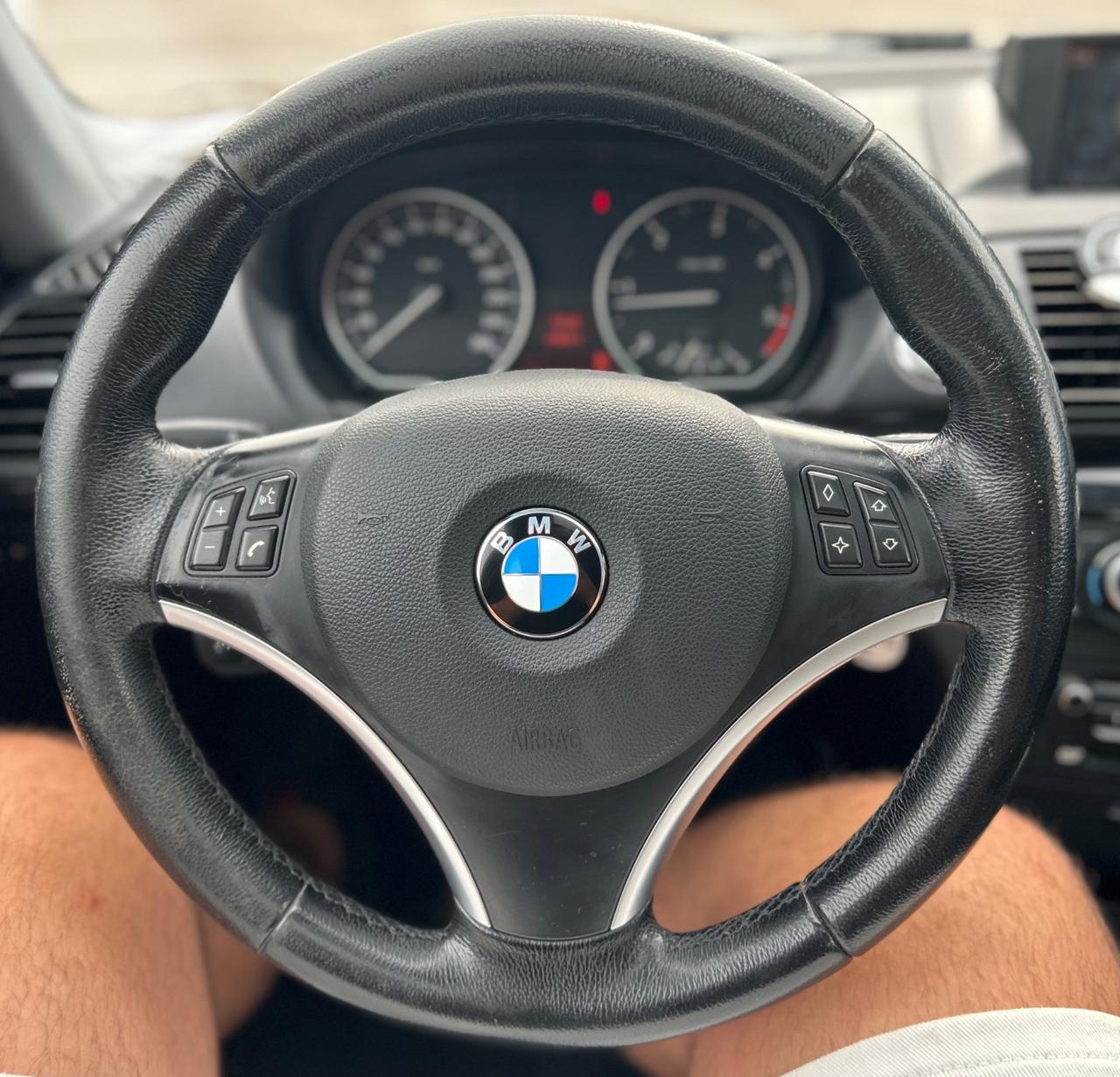 Bmw 120d CAMBIO AUTOMATICO FULL OPT. 2009