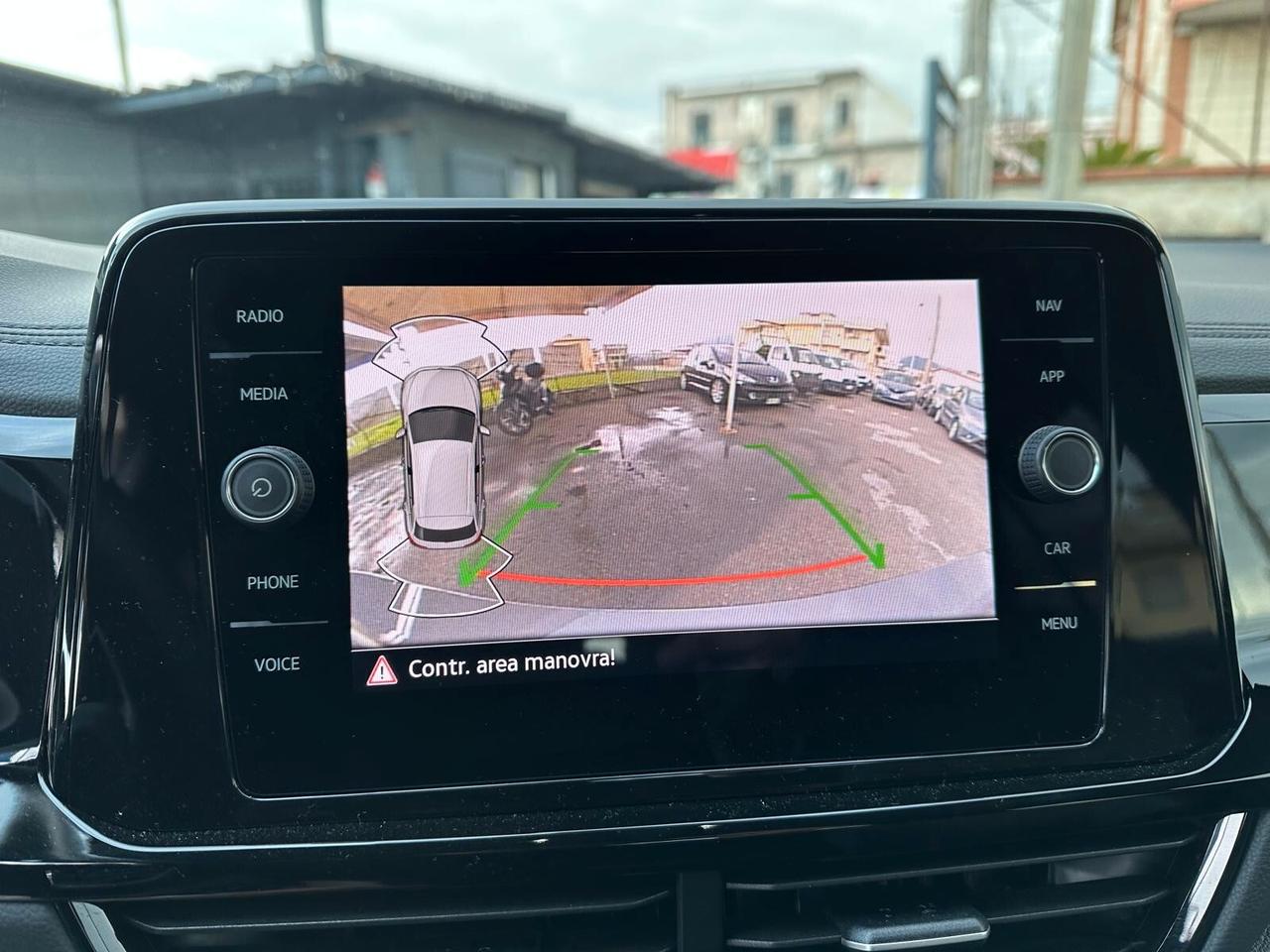 Volkswagen T-Roc 1.5 TSI ACT DSG R-Line