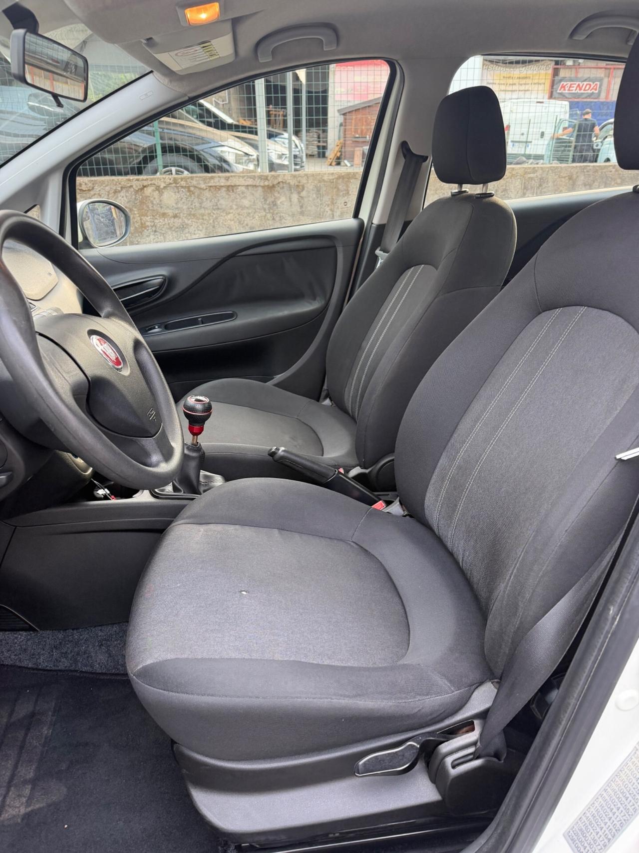 Fiat Punto 1.3 MJT II 75 CV 5 porte Street