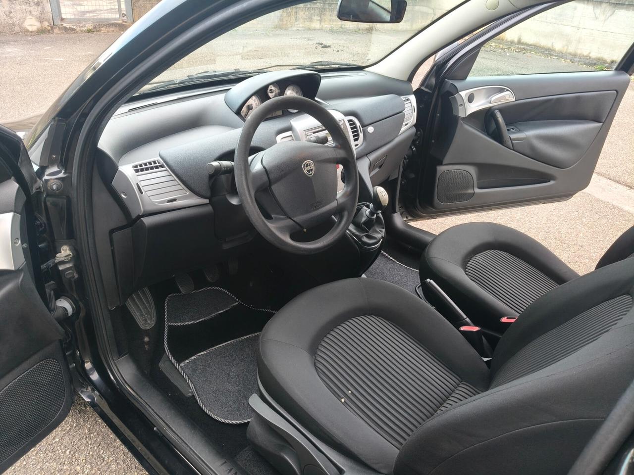 Lancia Ypsilon 1.2 del 2010 SOLO 109.000 KM