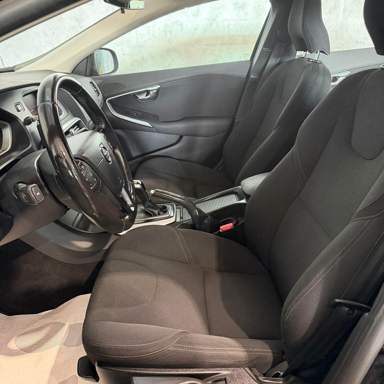Volvo V40 D2 Business Plus