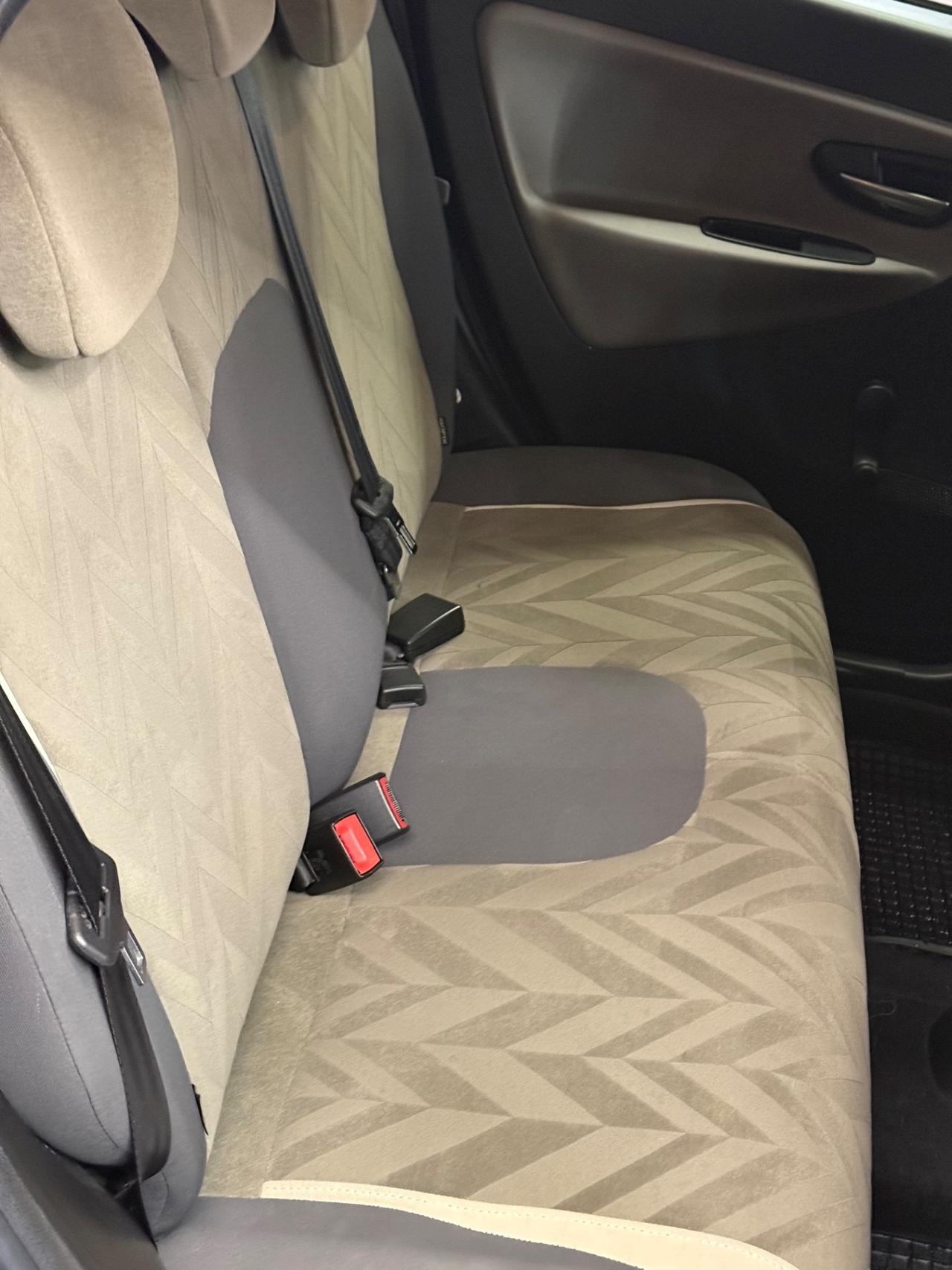 Lancia Ypsilon 1.3 MJT 16V 95 CV 5 porte S&S Opening Edition