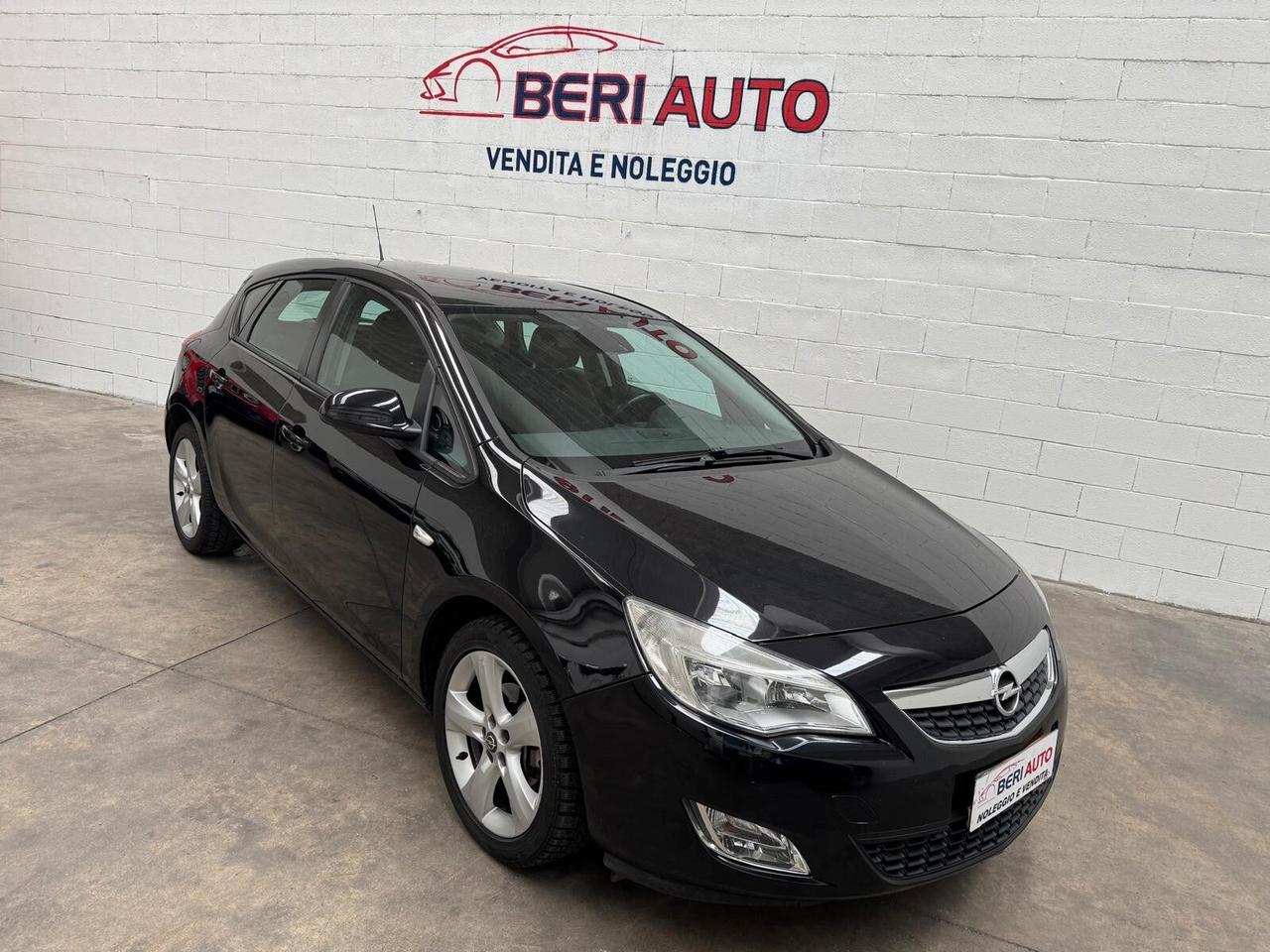 Opel Astra 5 porte Elective