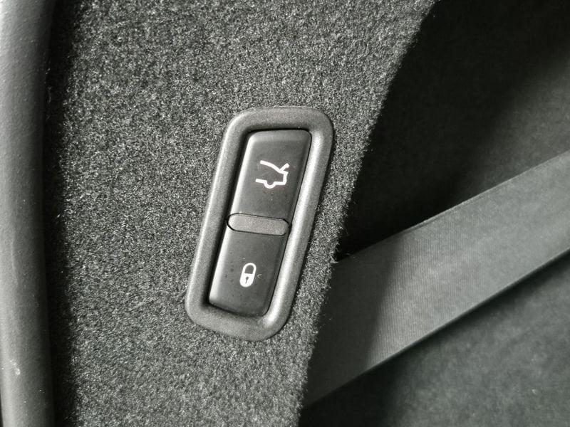Maserati Levante Diesel 3.0 V6 250cv auto