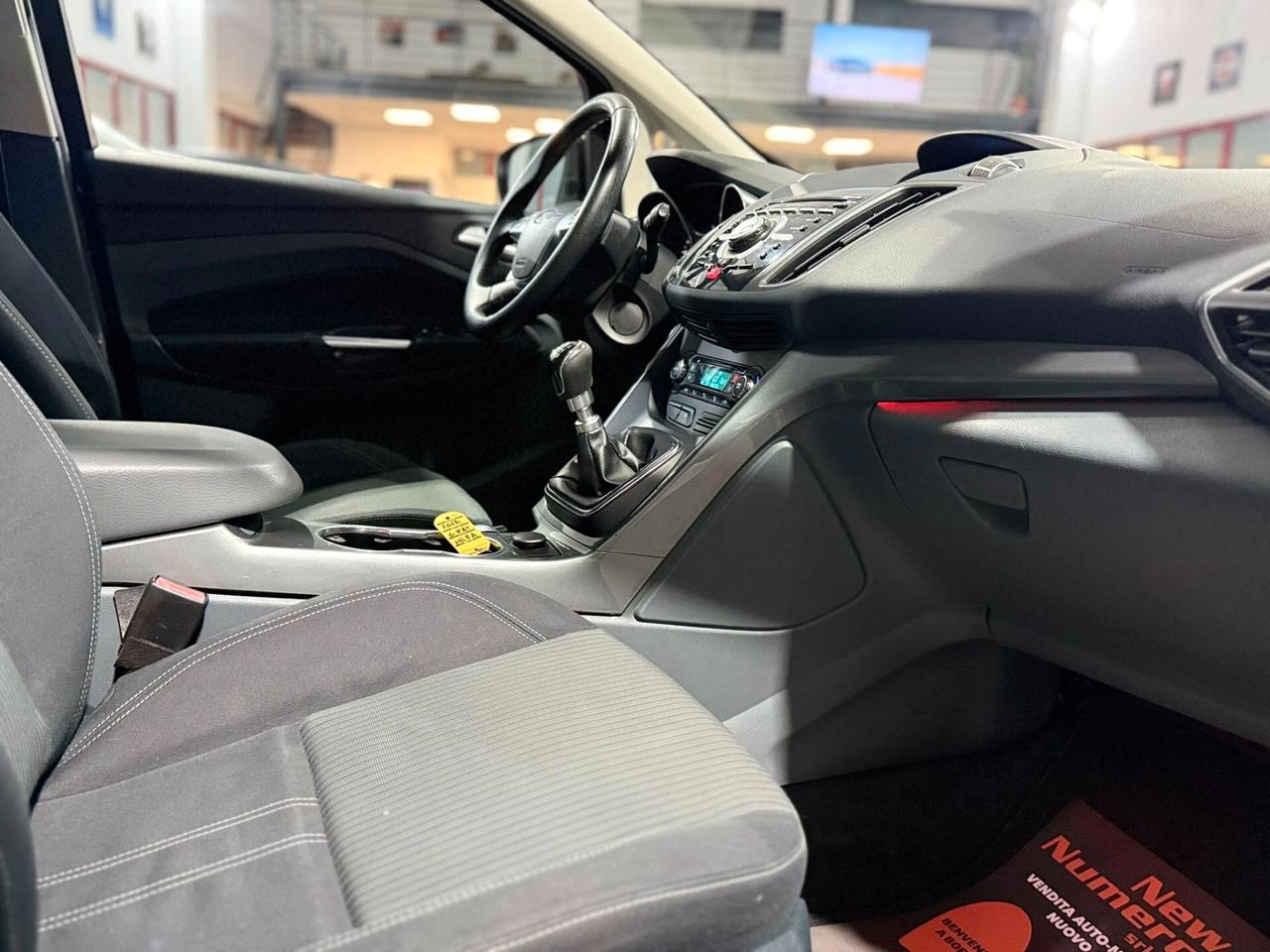 Ford C-max 1.6 Tdci 115cv Titanium 2014