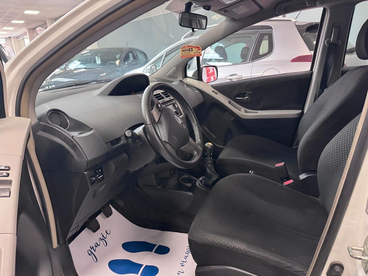 Toyota Yaris 1.4 D-4D DPF 5 porte