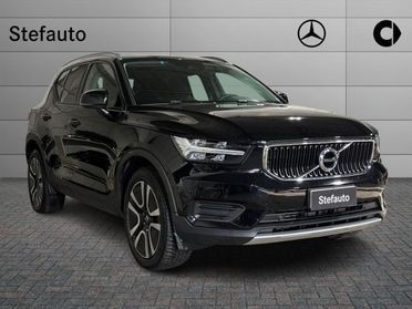 VOLVO XC40 T2 Geartronic Momentum N1