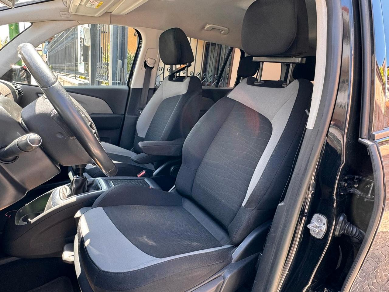 Citroen Grand C4 Picasso 1.6 e-HDi 115 Exclusive