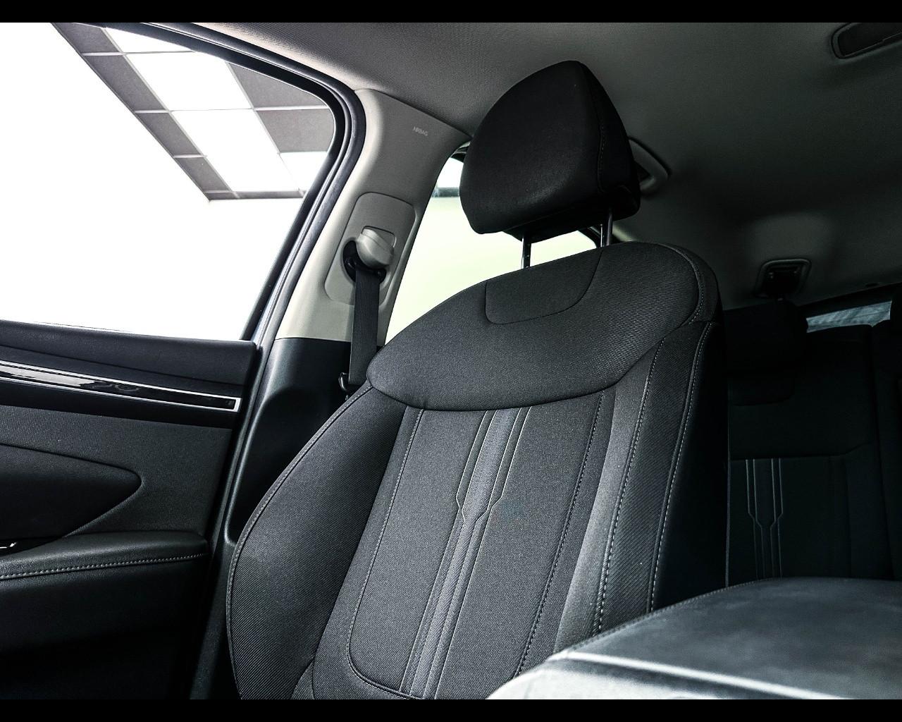HYUNDAI Tucson 3ª serie - Tucson 1.6 HEV aut. XLine