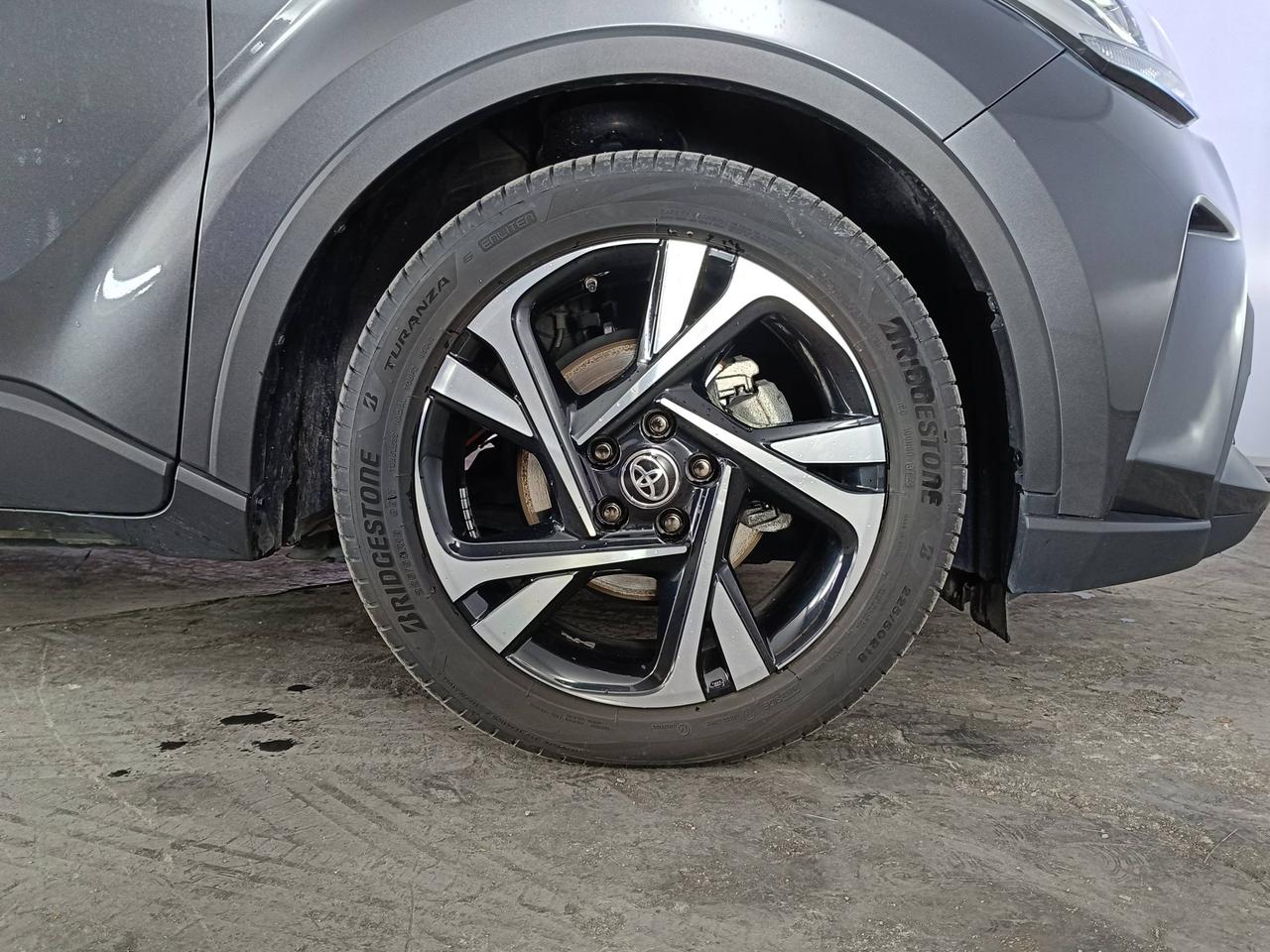 TOYOTA C-HR 2.0H HSD (184 cv) 2WD E-CVT TREND