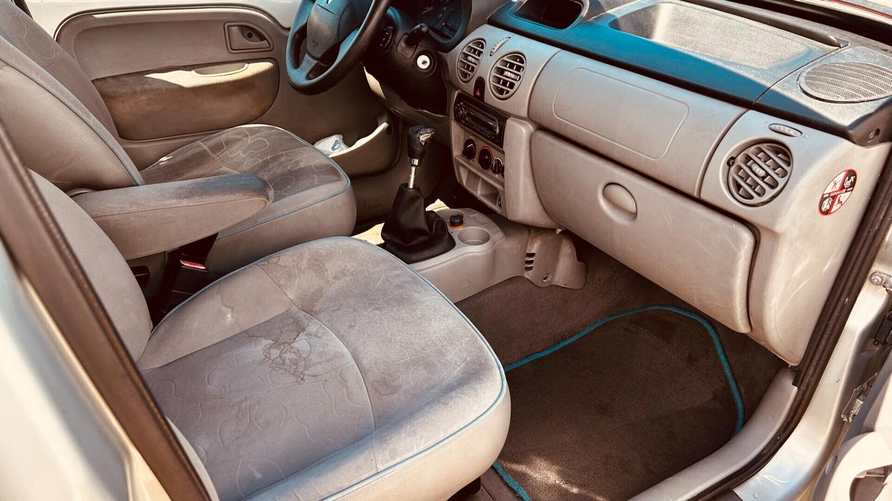 Renault Kangoo 1.5 dCi/84CV 5p. Pampa Luxe