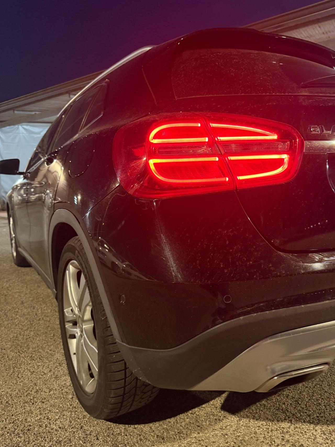 Mercedes-benz GLA 200 d Automatic Premium