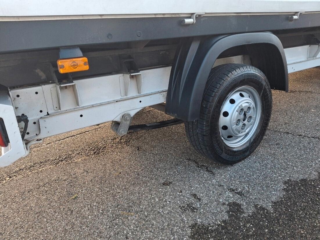 Fiat Ducato 35 2.3 MJT 130CV PLM-SL Scudato Maxi