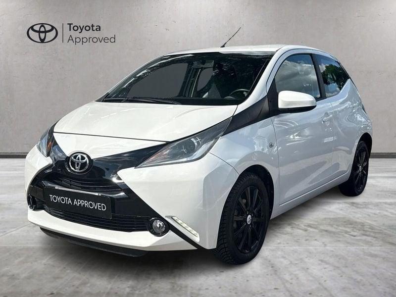 Toyota Aygo Aygo 5p 1.0 x-play my15