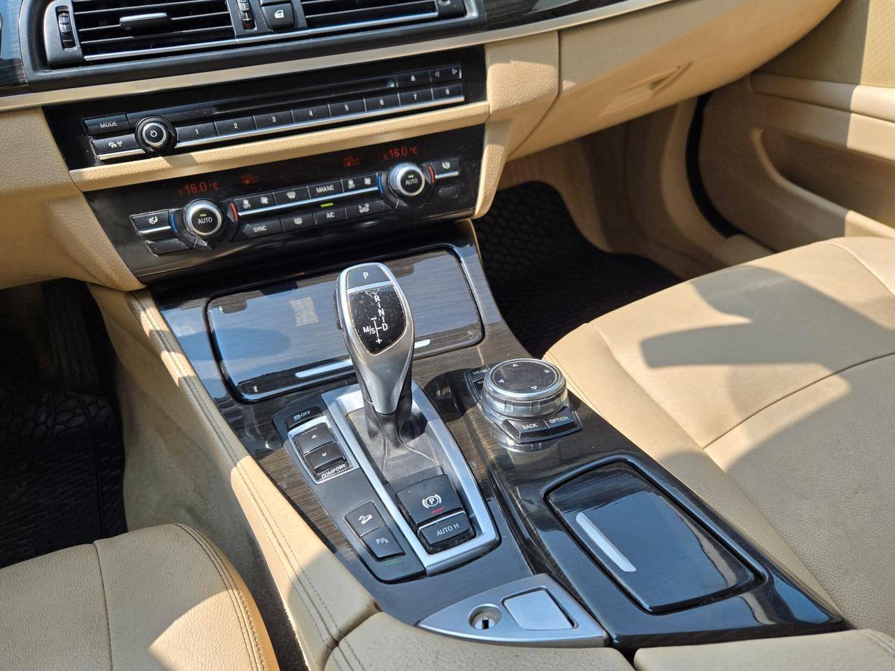 Bmw 530d xDrive 258CV Touring Luxury
